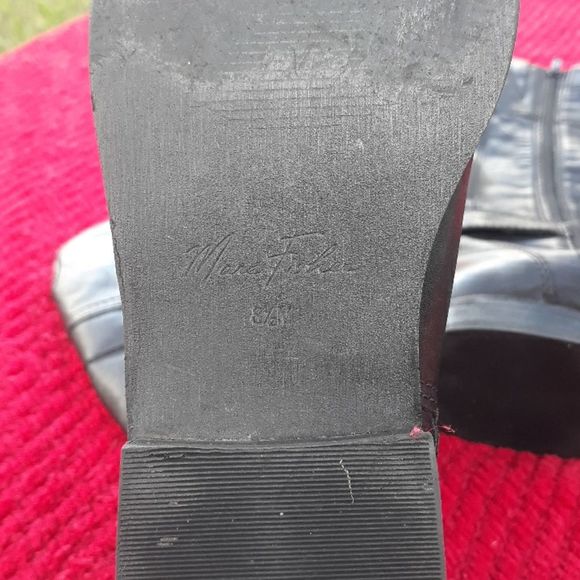 Marc Fisher boots, black, 8 1/2 - Picture 2 of 5